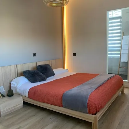 Black House - Feel The Vibe Apartmán