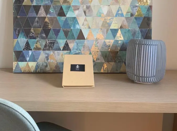 Black House - Feel The Vibe Vigo